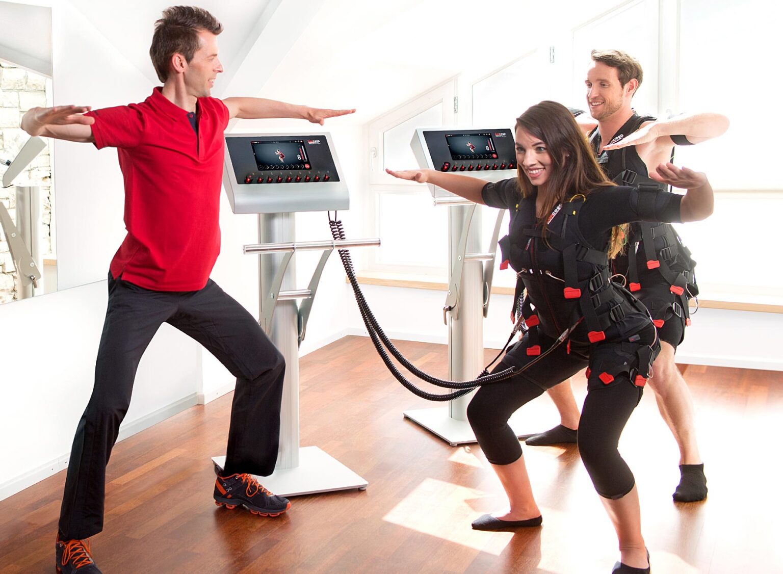 EMS Studio Powershape in Uster, Zürcher Oberland
